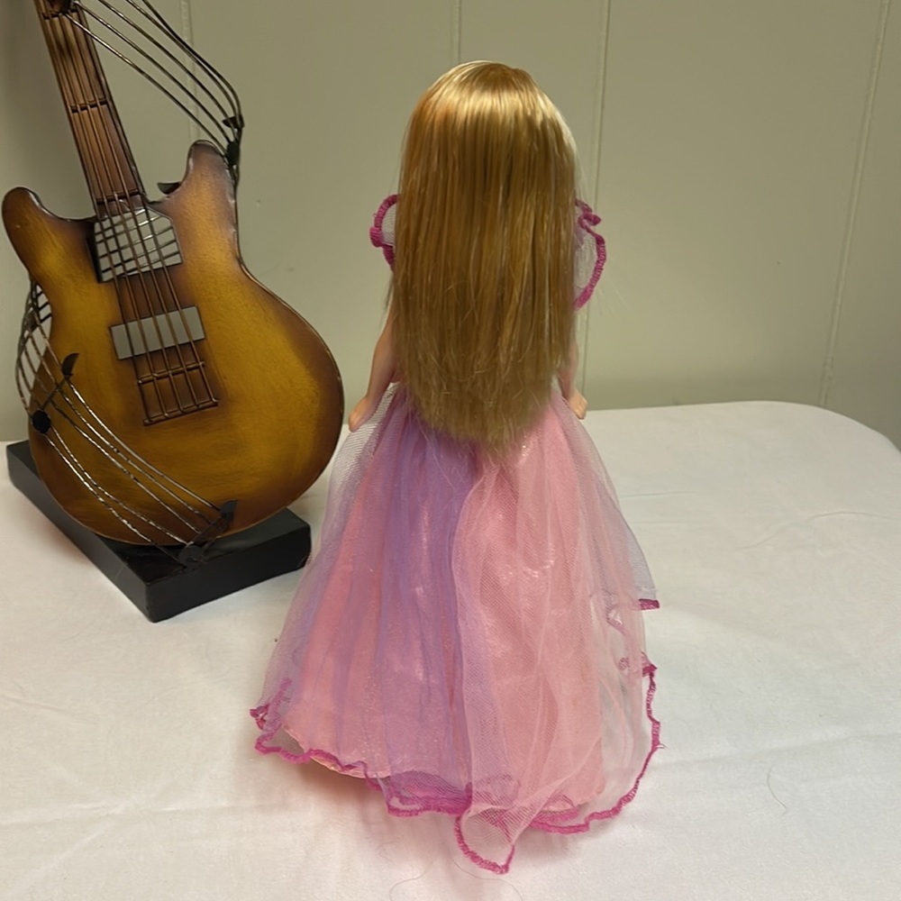 COPY - Vintage Princess Barbie - Picture 6 of 7